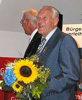 83 Jahre alt und immer noch vorbildlich sportlich und ehrenamtlich aktiv: Rolf Langlotz aus Salzhausen.